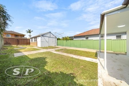 Conveniently Located 3 Bedroom Family Home - Photo 5