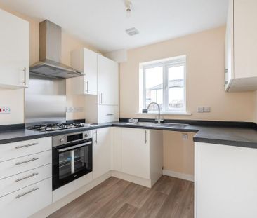 2 bedroom end of terrace house to rent - Photo 6