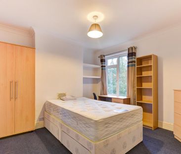 9 bedroom house to rent - Photo 2