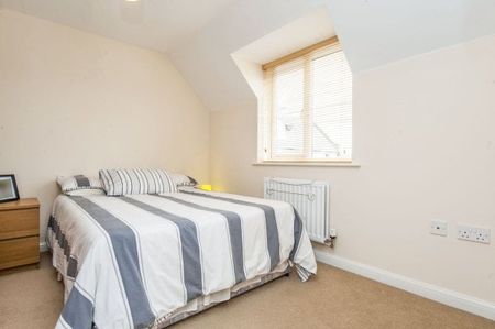 Appleyard Close, Cheltenham, GL51 - Photo 3