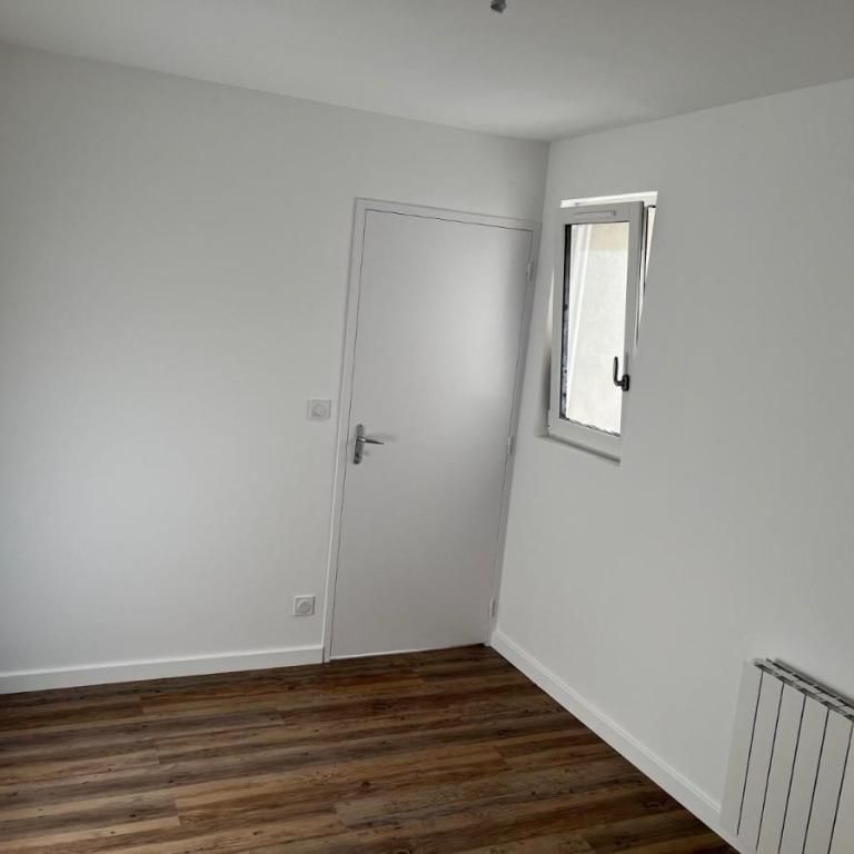 Duplex T3 sur LAVAL - Photo 1