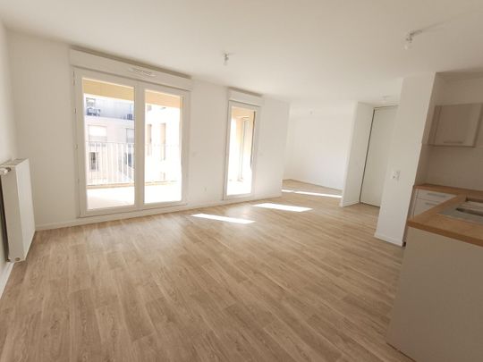 location Appartement T2 DE 56.8m² À BOBIGNY - Photo 1
