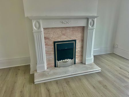 Brighton Road, Bensham, Gateshead - Photo 3