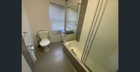 House 3 Bedroom For Lease - Photo 5