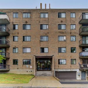 1-bedroom - 453 Rue Darontal, Boucherville - Photo 3