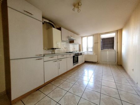 Location Appartement 4 pièces 108m² - Photo 5