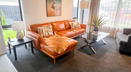 Spacious 3 bedroom home in Wigram - Photo 4