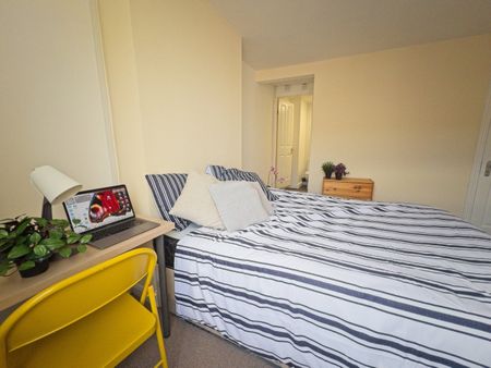 4 Bed Terraced House, Lorne Road, LE2 - Photo 4