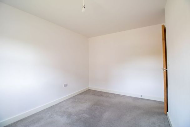 4 Bedroom - Photo 1