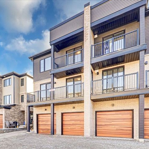 For Lease - 14 Pumpkin Cor Crescent Unit# 2, Barrie, Ontario - Photo 1