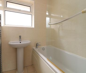 2 bedroom maisonette to rent - Photo 6