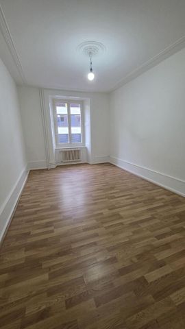 Joli appartement de 4 pièces au centre-ville - Photo 2