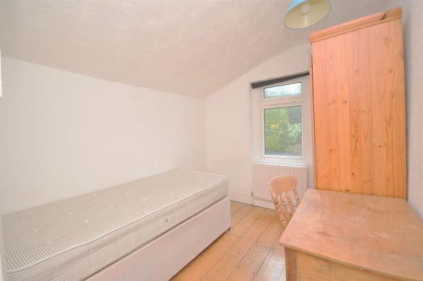 7 bedroom terraced house to rent - Photo 1
