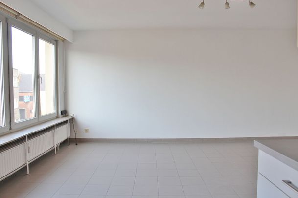 Appartement te huur - Photo 1