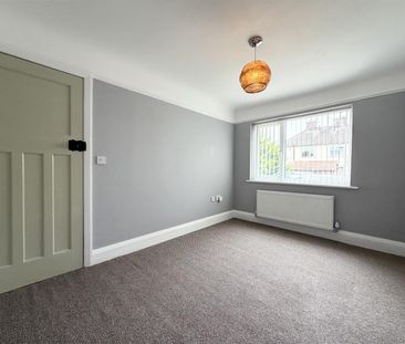 Heather Road, Heswall - Photo 5