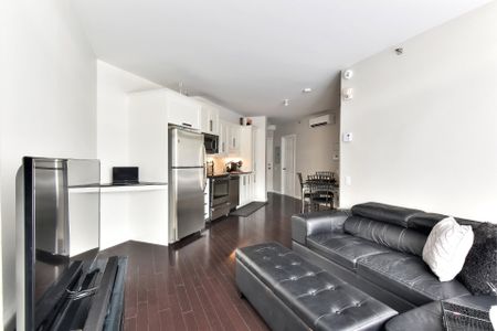 Condo for rent, Montréal (Côte-des-Neiges/Notre-Dame-de-Grâce) - Photo 5