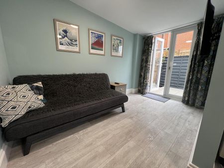 1 bedroom house of multiple occupation to rent - Photo 2