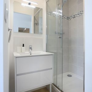ALBERT DE MUN Colocation 4 chambres à Saint Nazaire - Photo 3
