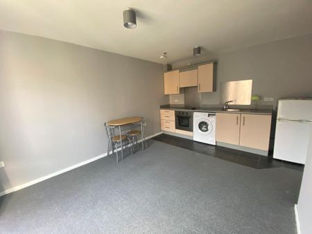 1 bedroom flat to rent - Photo 4