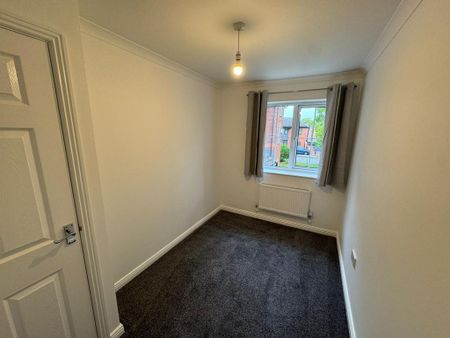 2 bedroom terraced house to rent - Photo 2