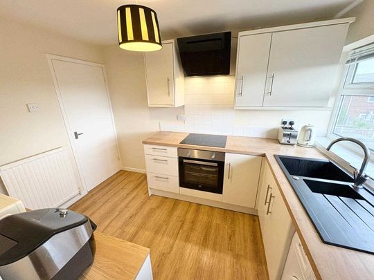 Fairham Road, Keyworth, Nottingham - Photo 1