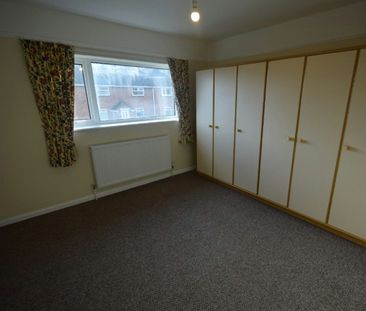 Semi-detached house to rent on - Photo 1