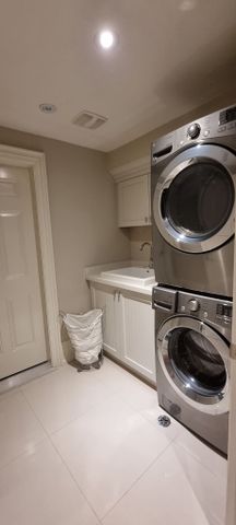 For Lease - 270 Hollywood Avenue Unit# Lower, Toronto, Ontario - Photo 2