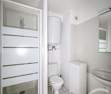 Location Appartement 1 pièce 23m² CLERMONT FERRAND 63000 - Photo 2