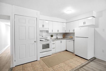 For Lease - 1187 Lansdowne Avenue Unit# 1187 Lower, Toronto, Ontario - Photo 2