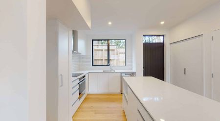 Modern convenience - Photo 4