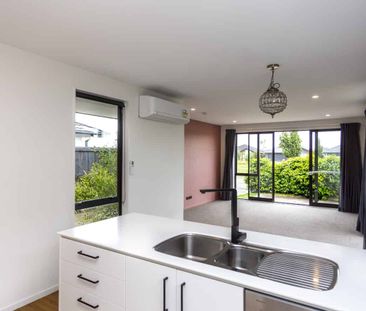 Lovely 3 bedroom family home in Rolleston! - Photo 1