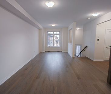 For Lease - 1030 Valhalla Terrace, Pickering, Ontario - Photo 4