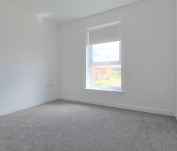 3 bedroom semi-detached house to rent - Photo 4