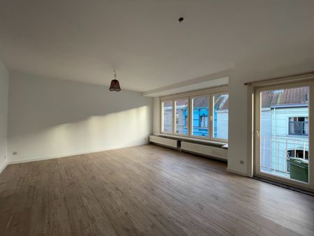 Appartement te huur in Sint-Amandsberg - Photo 2