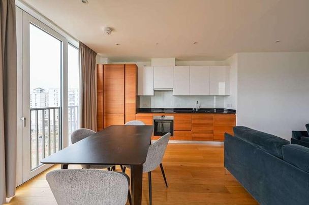 Swallowtail House, East Village, Stratford, E20 - Photo 1