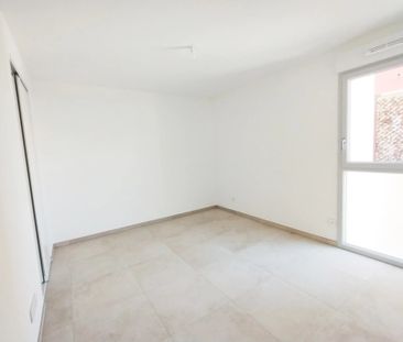 F3 neuf centre Saint Raphaël - Photo 2