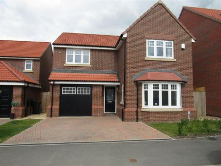 4 bedroom detached house to rent - Photo 5