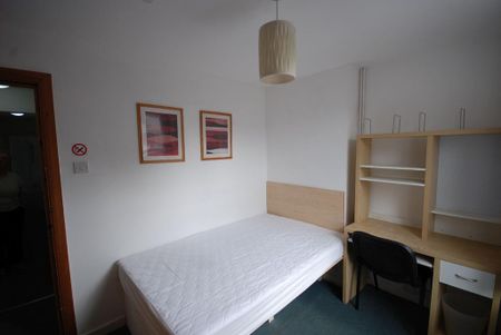 5 bedroom house to rent - Photo 3