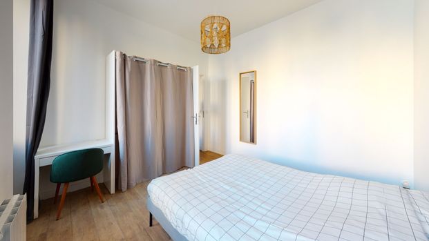 COLOCATION, chambre dans T3 meublé de 47m² proche Baille - Photo 1