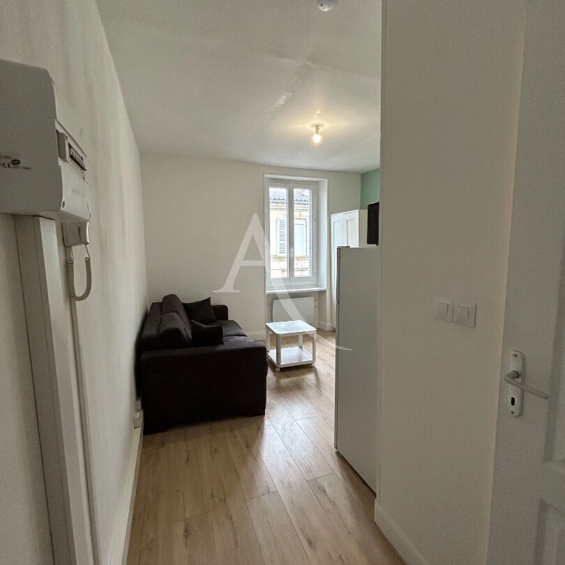 Location appartement 1 pièce, 15.96m², Jonzac - Photo 1