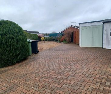 2 bedroom bungalow to rent - Photo 2
