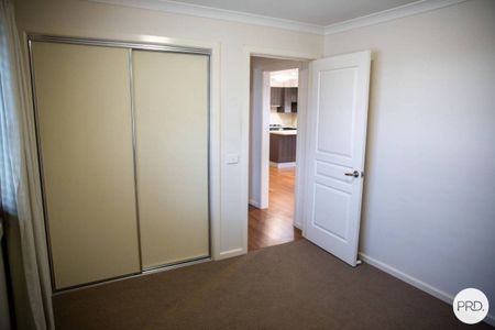 THREE BEDROOM HOME IN GREAT LOCATION! - Photo 3