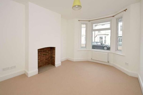 Pembroke Street, Old Town, Swindon, SN1 - Photo 1