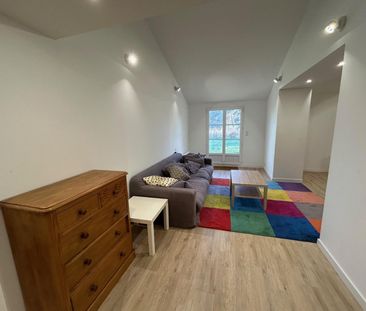 Location maison 6 pièces 351.81 m2 à Èvres - Photo 1