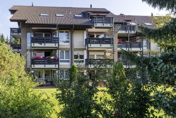 Feel-good oasis next to Hasle b. Burgdorf train station! - Photo 1