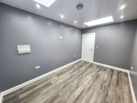 Bridgnorth Road, Wollaston, Stourbridge, DY8 3NY - Photo 5