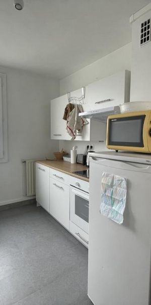 Appartement T1 à louer Rennes Bourg L'evêque - 35 m² - Photo 1