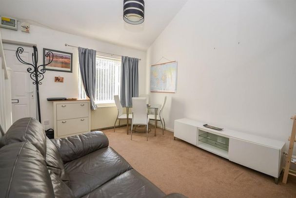 1 bedroom bungalow to rent - Photo 1