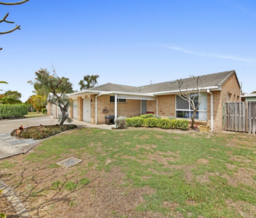 1/21 Mojave Drive, Burleigh Waters QLD 4220 - House For Rent | Domain - Photo 2