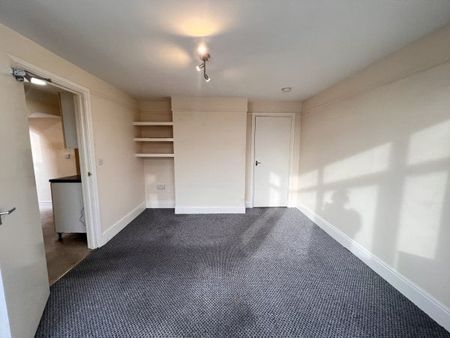 Hawthorn Road, Bognor Regis 1 bedroom flat to rent - Photo 2